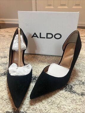 ALDO Black Pointed-Toe Suede Heels